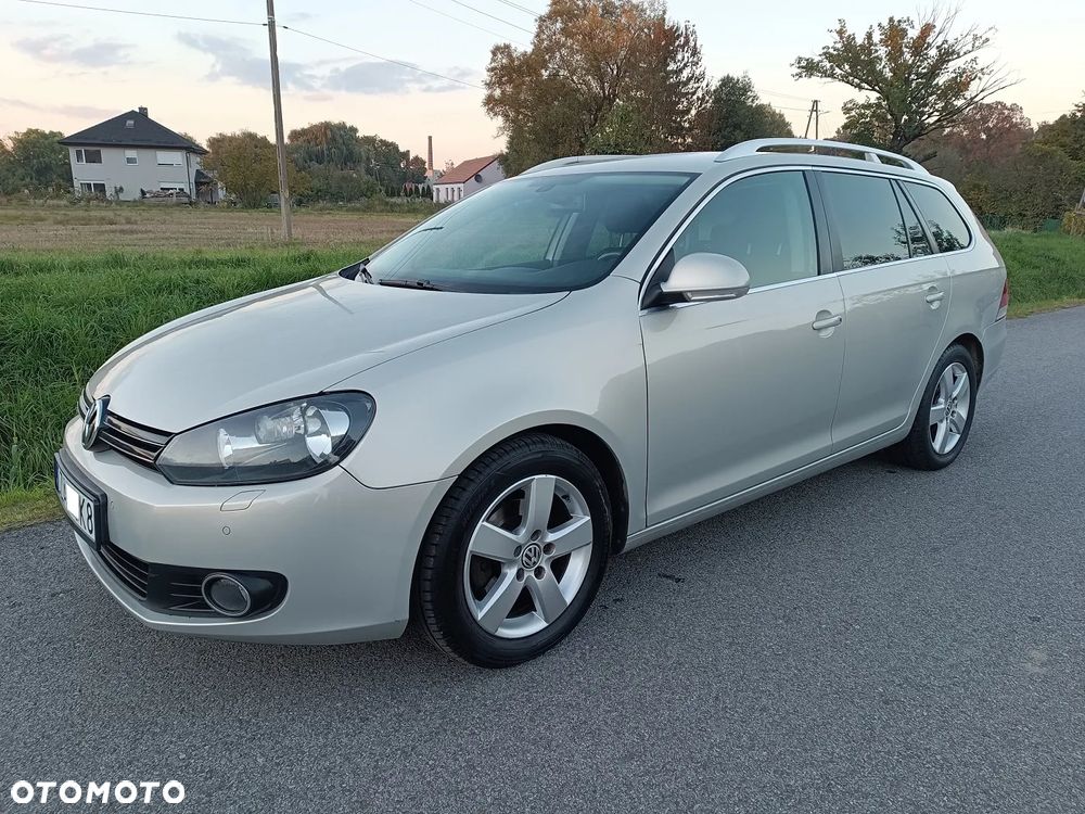 Volkswagen Golf VI 1.6 TDI BlueMot Comfortline - 11