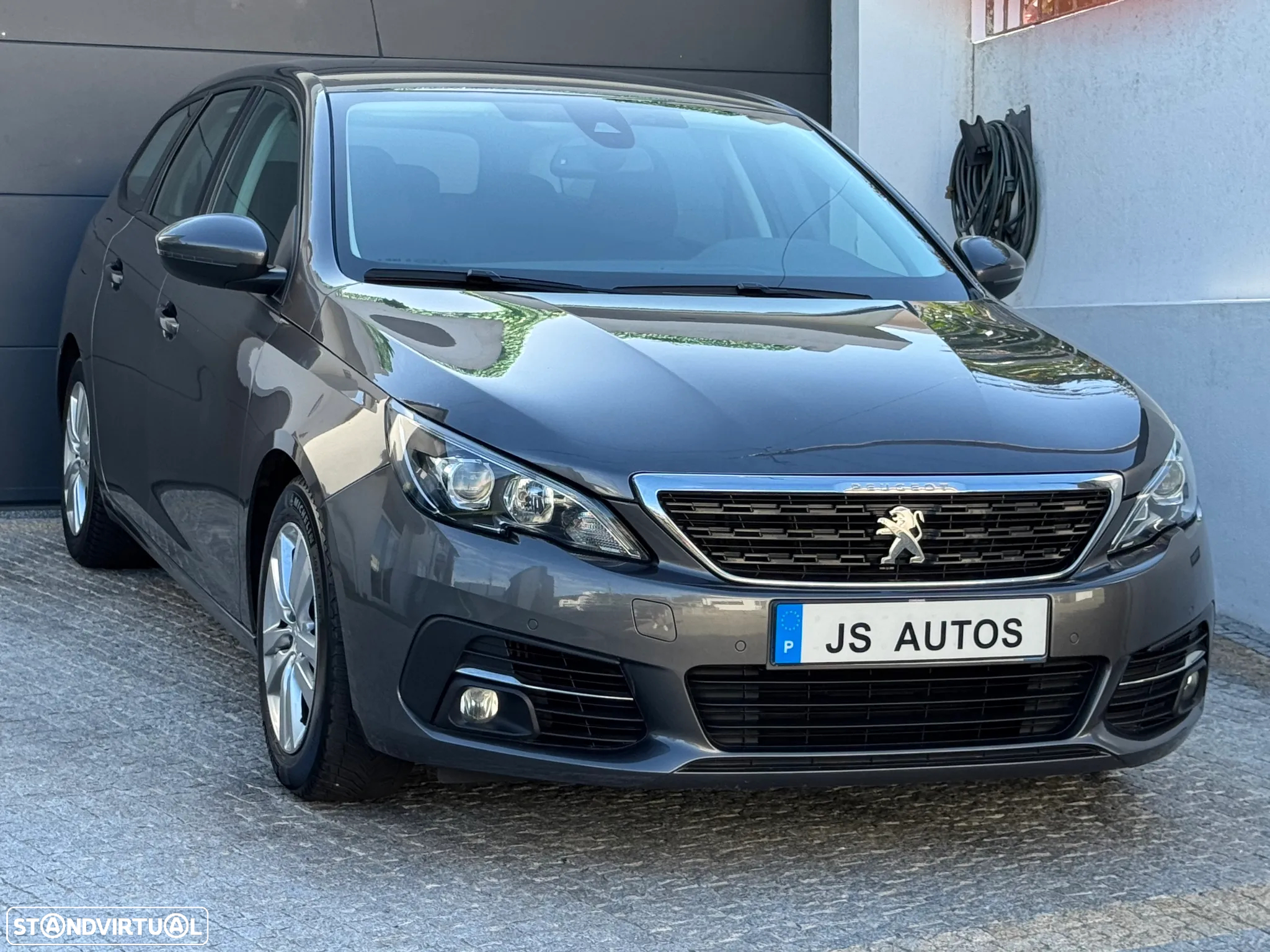 Peugeot 308 SW BlueHDi 100 Stop & Start Active Pack - 2