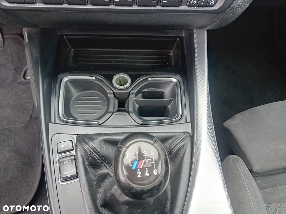 BMW Seria 1 116i Sport Line - 20