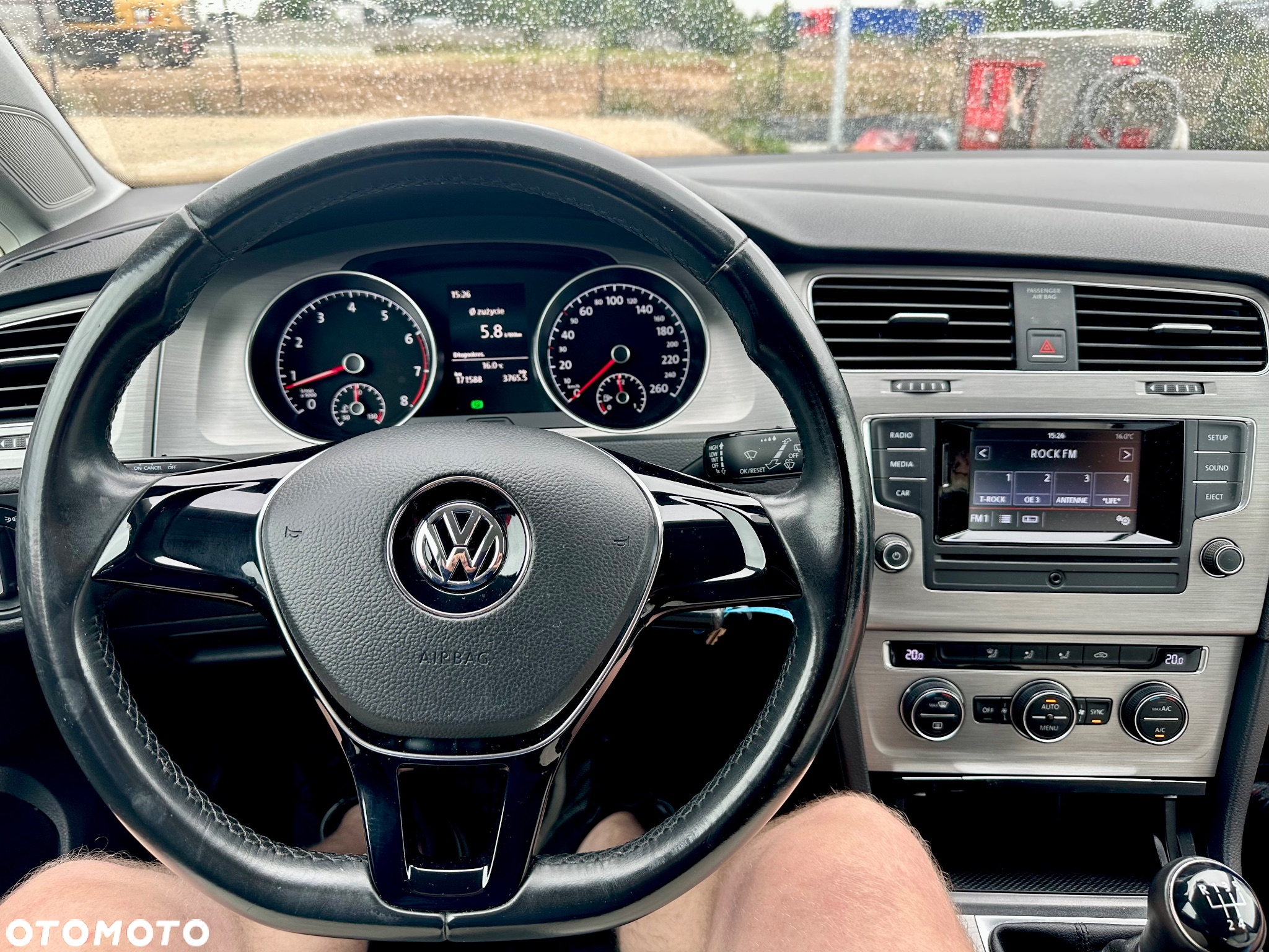 Volkswagen Golf VII 1.2 TSI BMT Start - 6