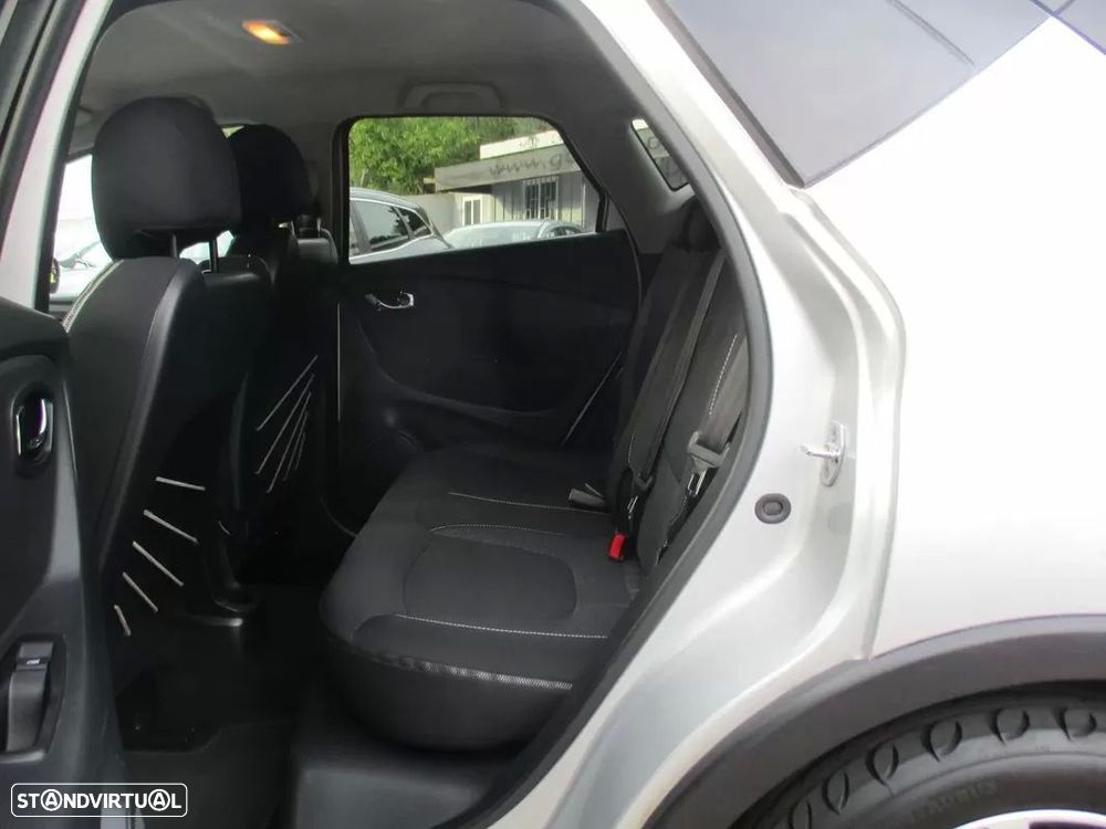 Renault Captur 1.5 dCi Exclusive - 23