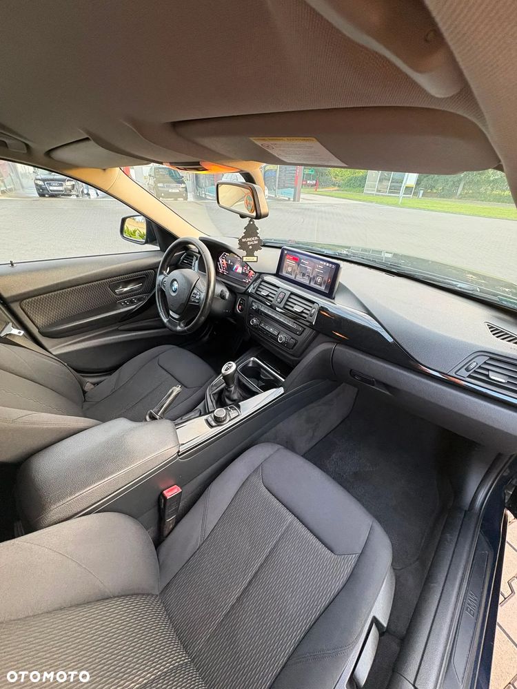 BMW Seria 3 ver-318d - 14