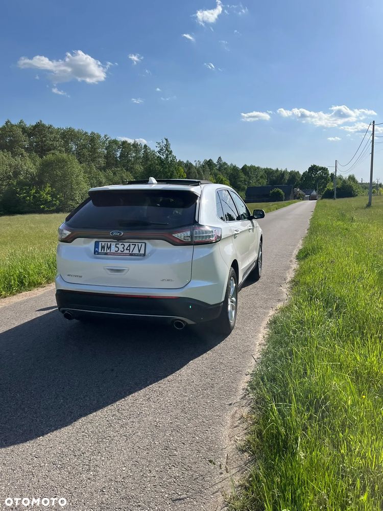 Ford Edge - 14