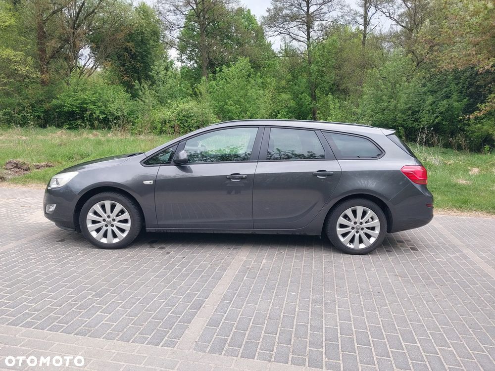 Opel Astra - 4