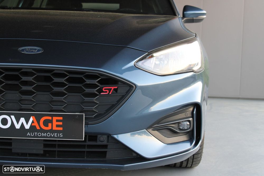Ford Focus SW 1.5 TDCi EcoBlue ST-Line - 33