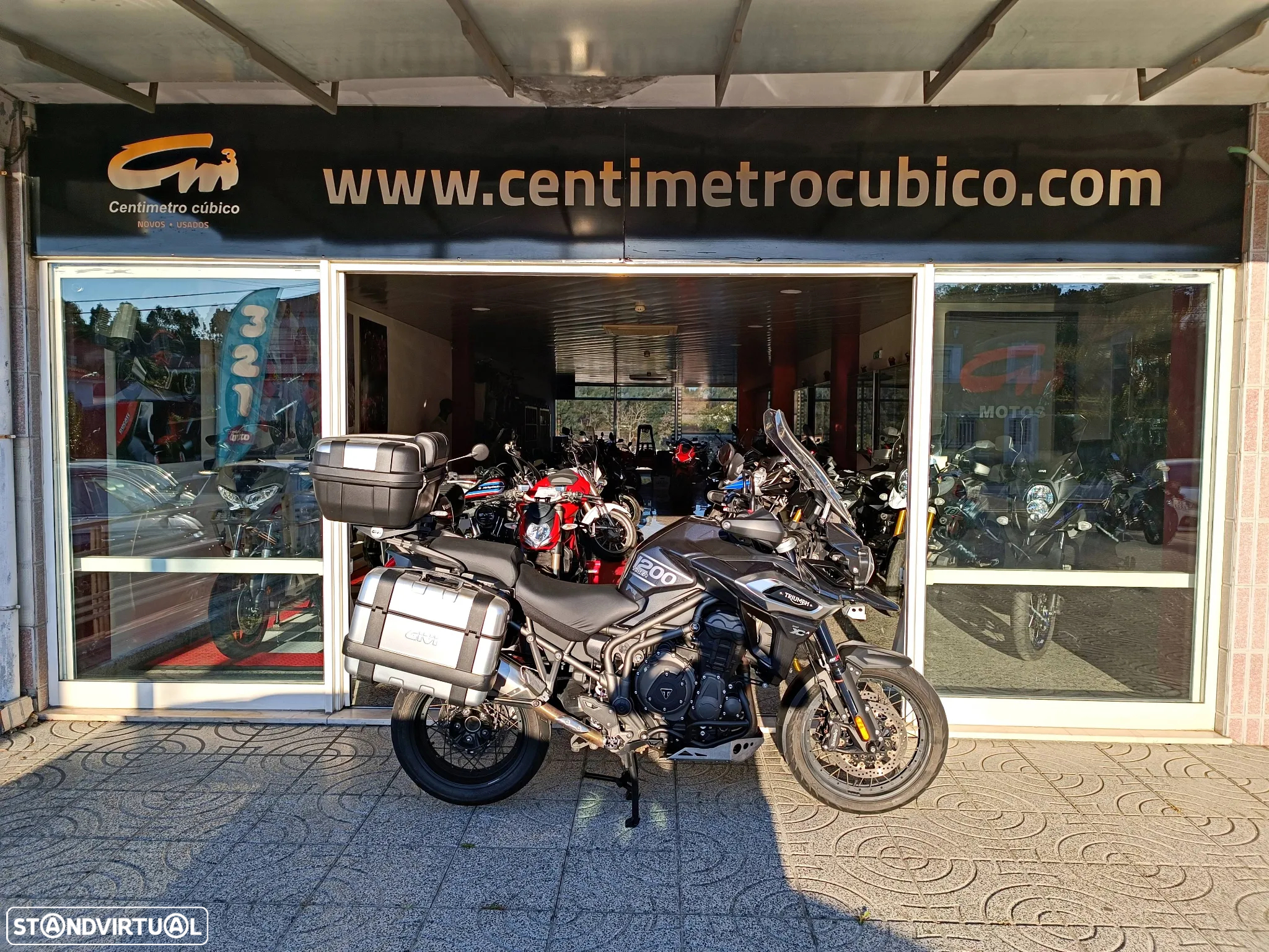 Triumph Tiger 1200 XCA - 2