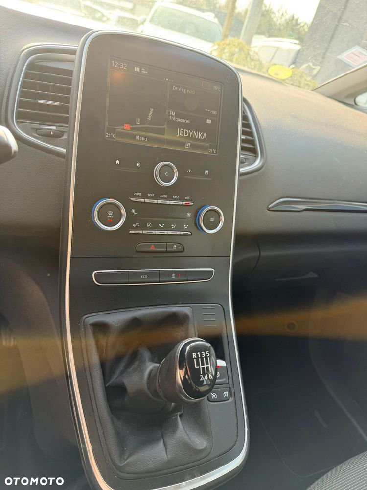 Renault Scenic 1.7 Blue dCi Zen - 24