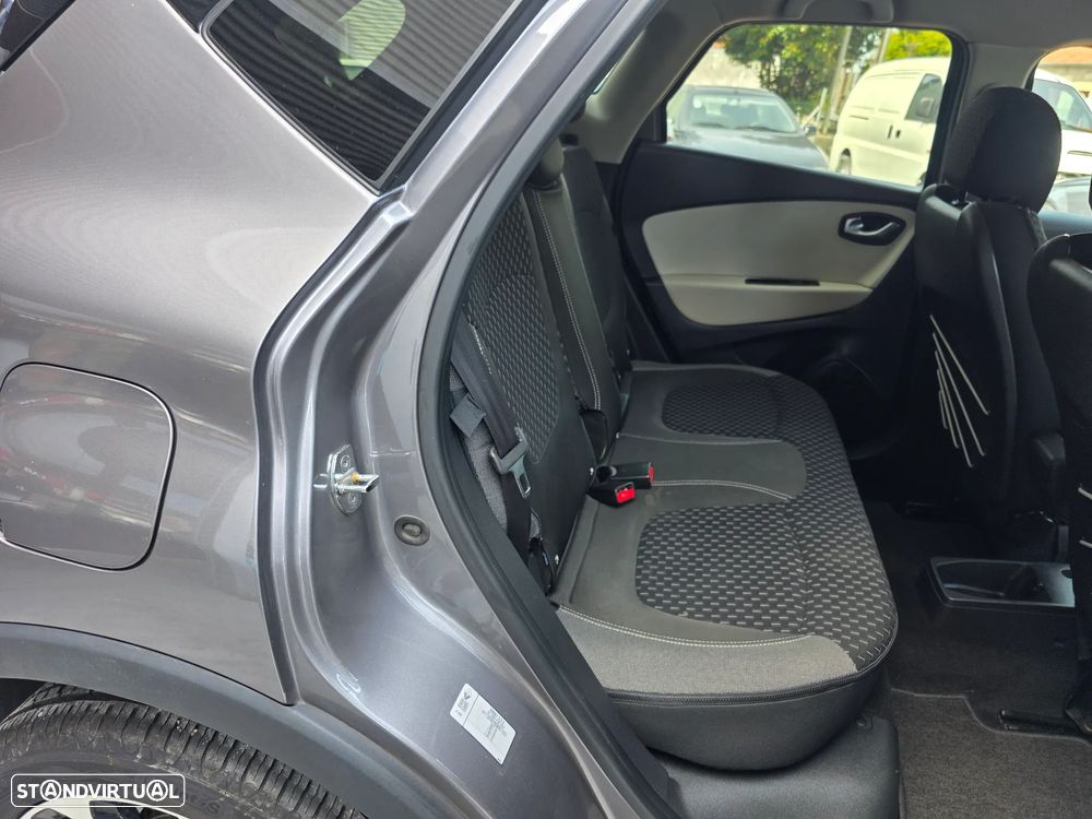 Renault Captur 0.9 TCE - 28