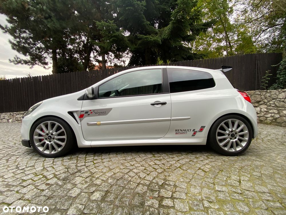 Renault Clio - 19