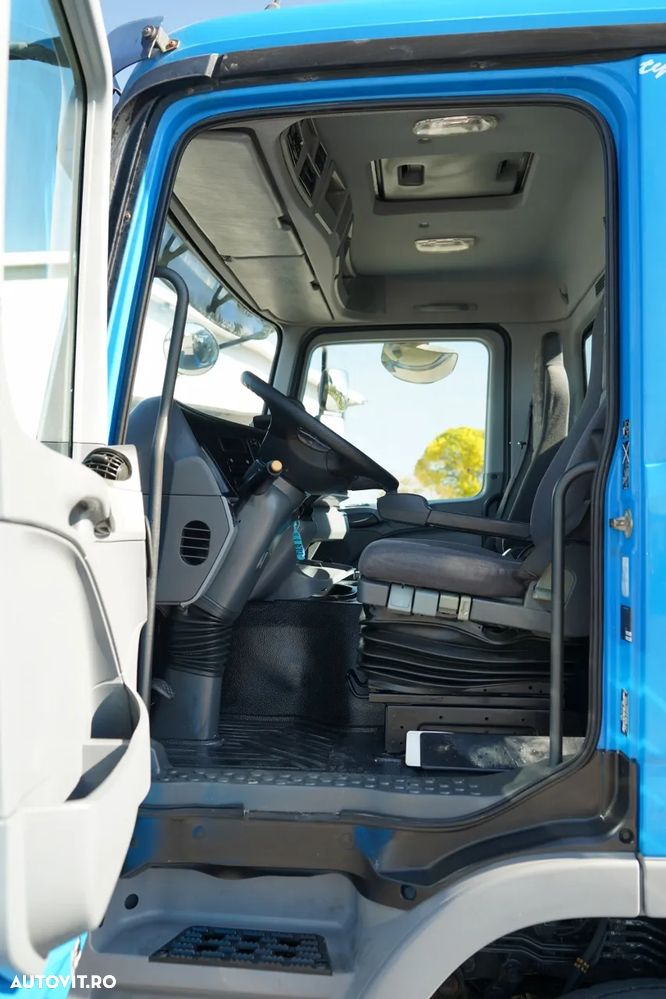 Mercedes-Benz AROCS 3241 / 8x4 / BETONIERĂ / LIEBHERR / CUTIE DE VITEZE MANUALĂ / - 23