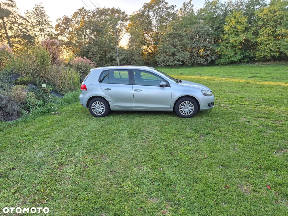 Volkswagen Golf 2009 photo 4