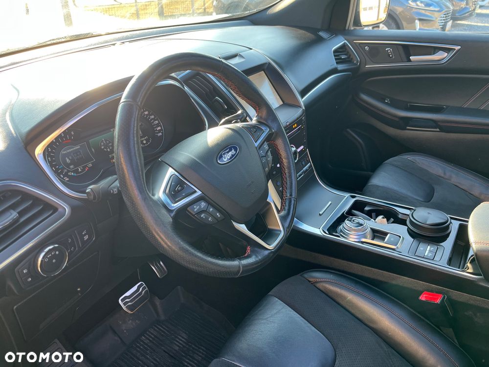 Ford Edge 2.0 EcoBlue Bi-Turbo 4x4 ST-LINE - 25