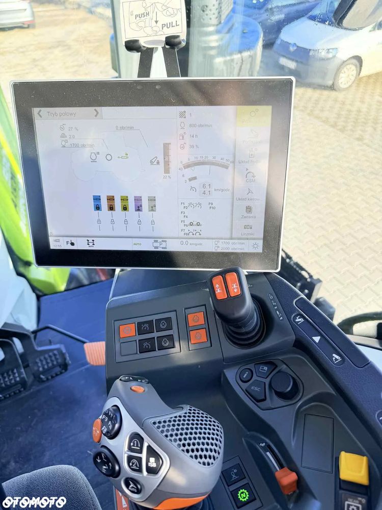 Claas AXION 930 CMATIC - 11