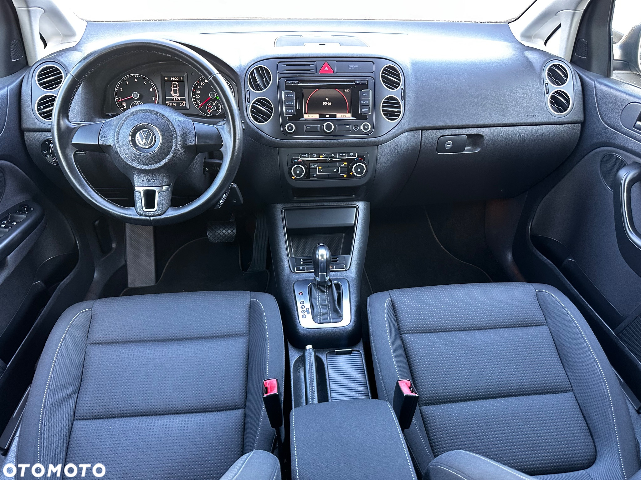 Volkswagen Golf Plus 1.4 TSI DSG Style - 38