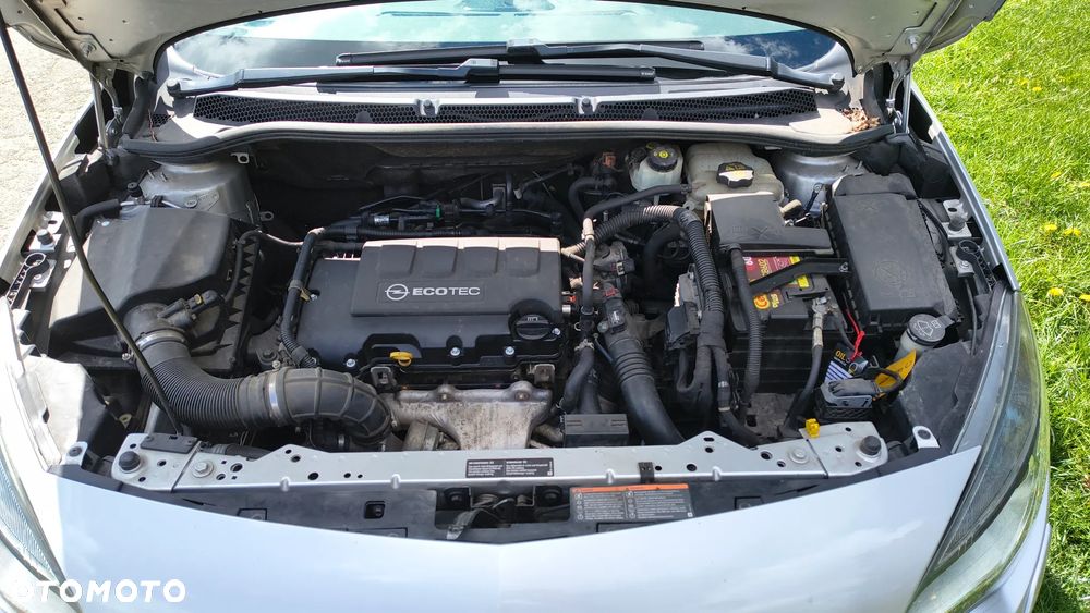Opel Astra 1.4 Turbo Sport - 13