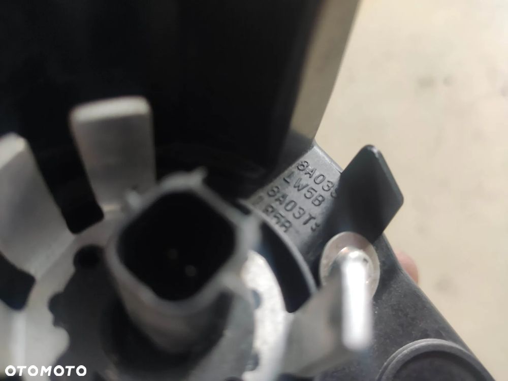 PD Lampa prawy tył prawa w klapę Toyota Corolla E21 Uszk - 6