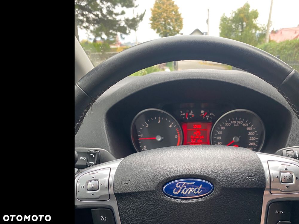 Ford Mondeo 1.6 TDCi Trend - 22