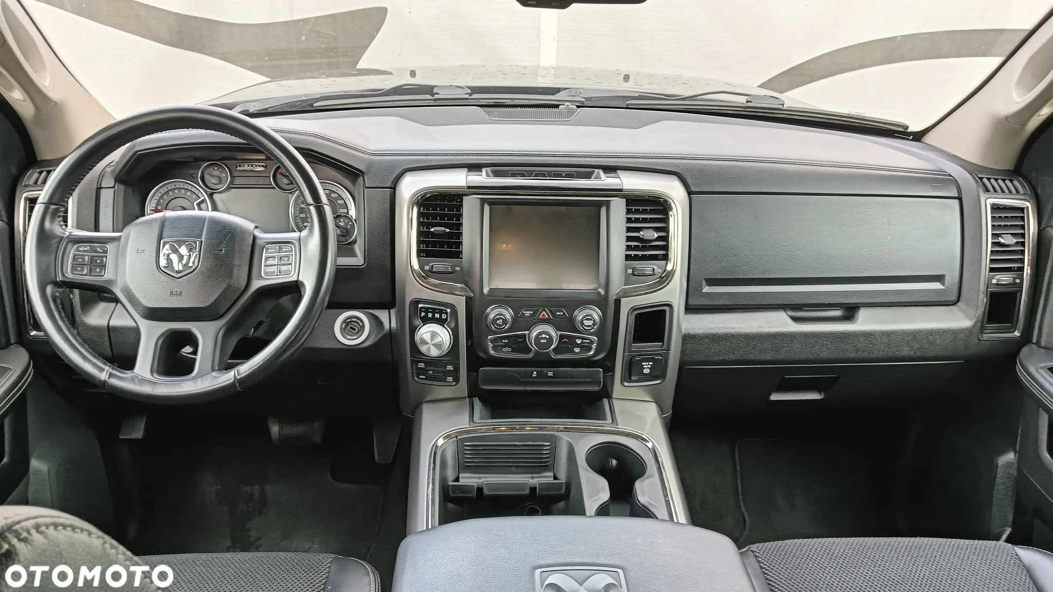 Dodge RAM 1500 5.7 4x4 - 25