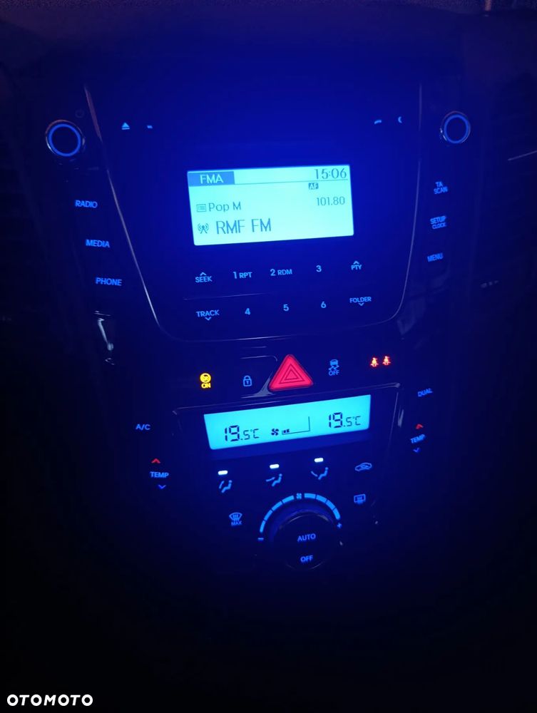 Hyundai i30 1.6 CRDi BlueDrive Go - 14