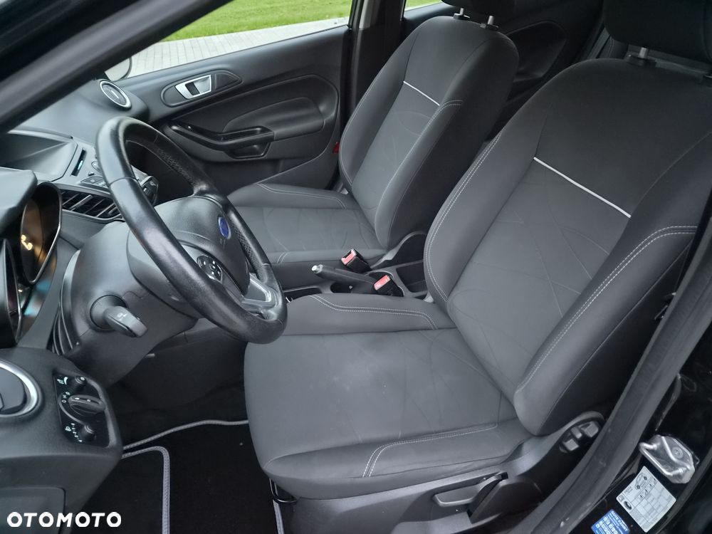 Ford Fiesta 1.25 Champions Edition - 15
