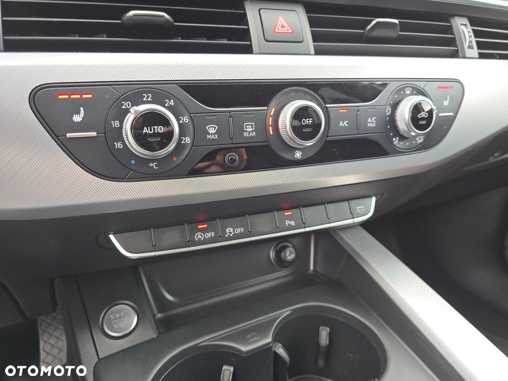 Audi A4 Limousine - 19