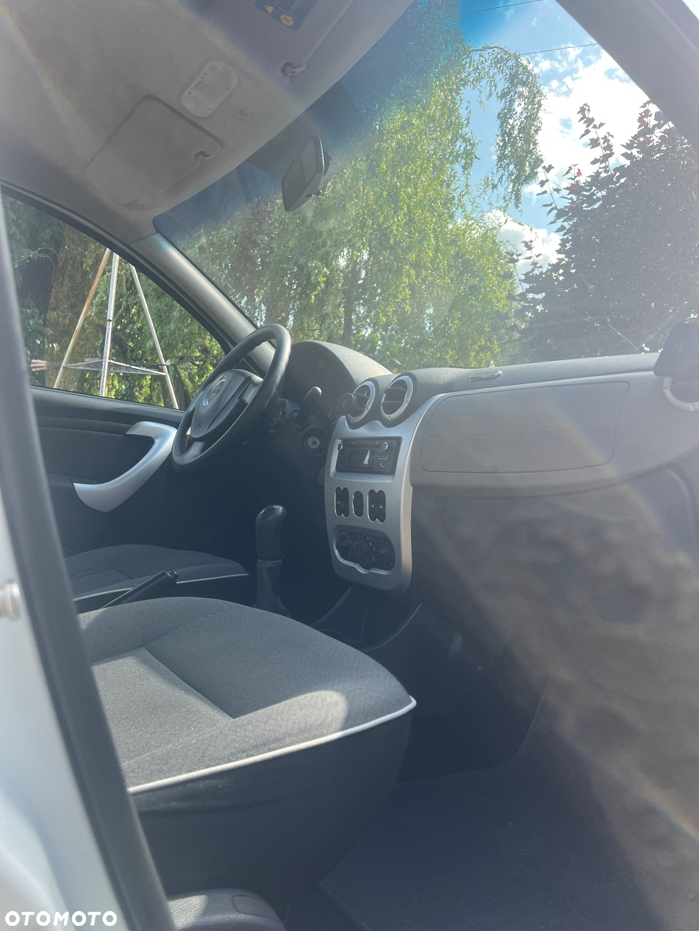 Dacia Sandero 1.2 16V Ambiance - 11