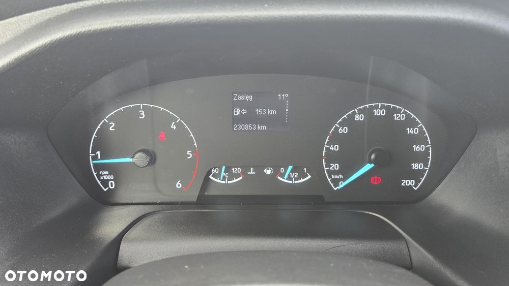 Ford Transit Custom - 16