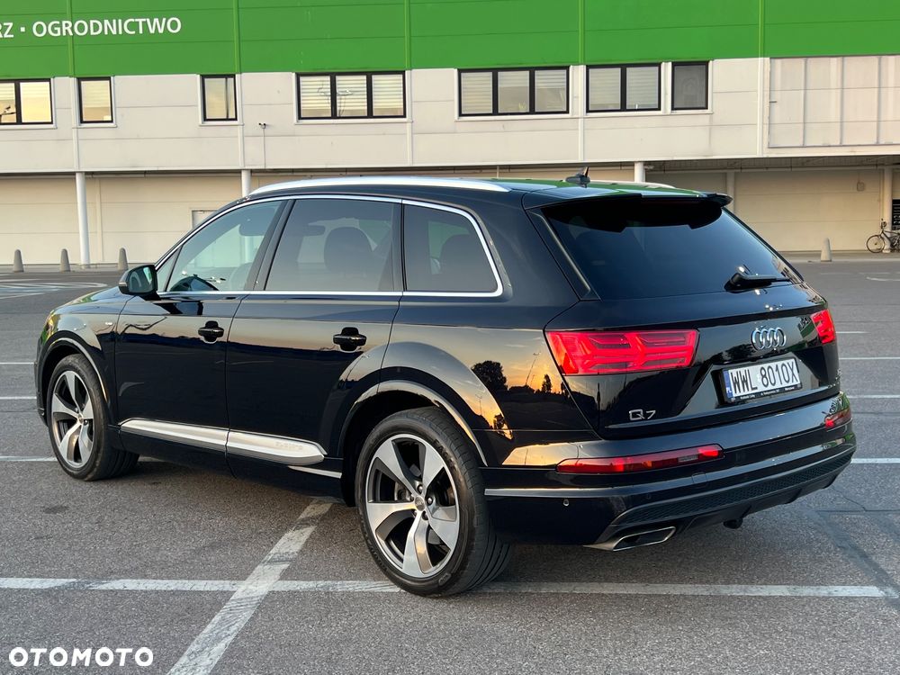 Audi Q7 - 9