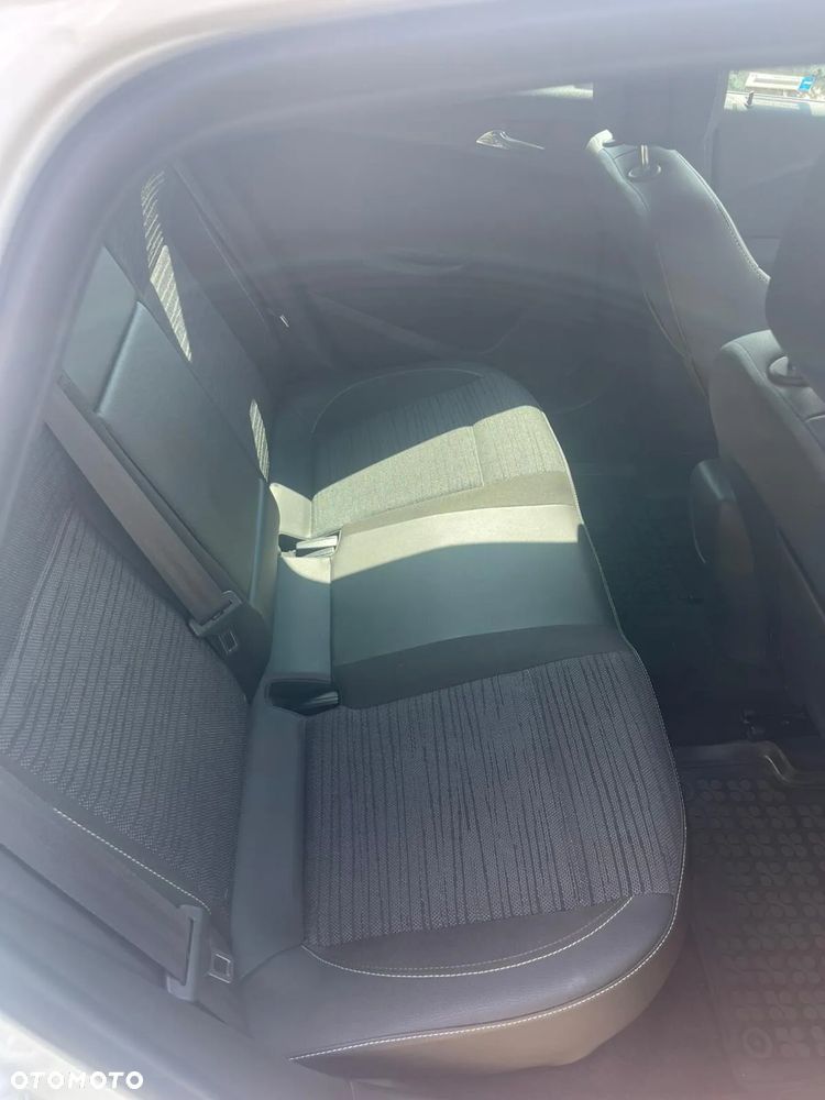Opel Astra IV 1.4 T Active - 24