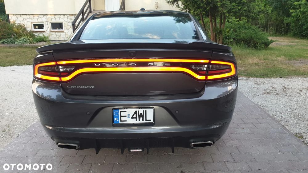 Dodge Charger - 6