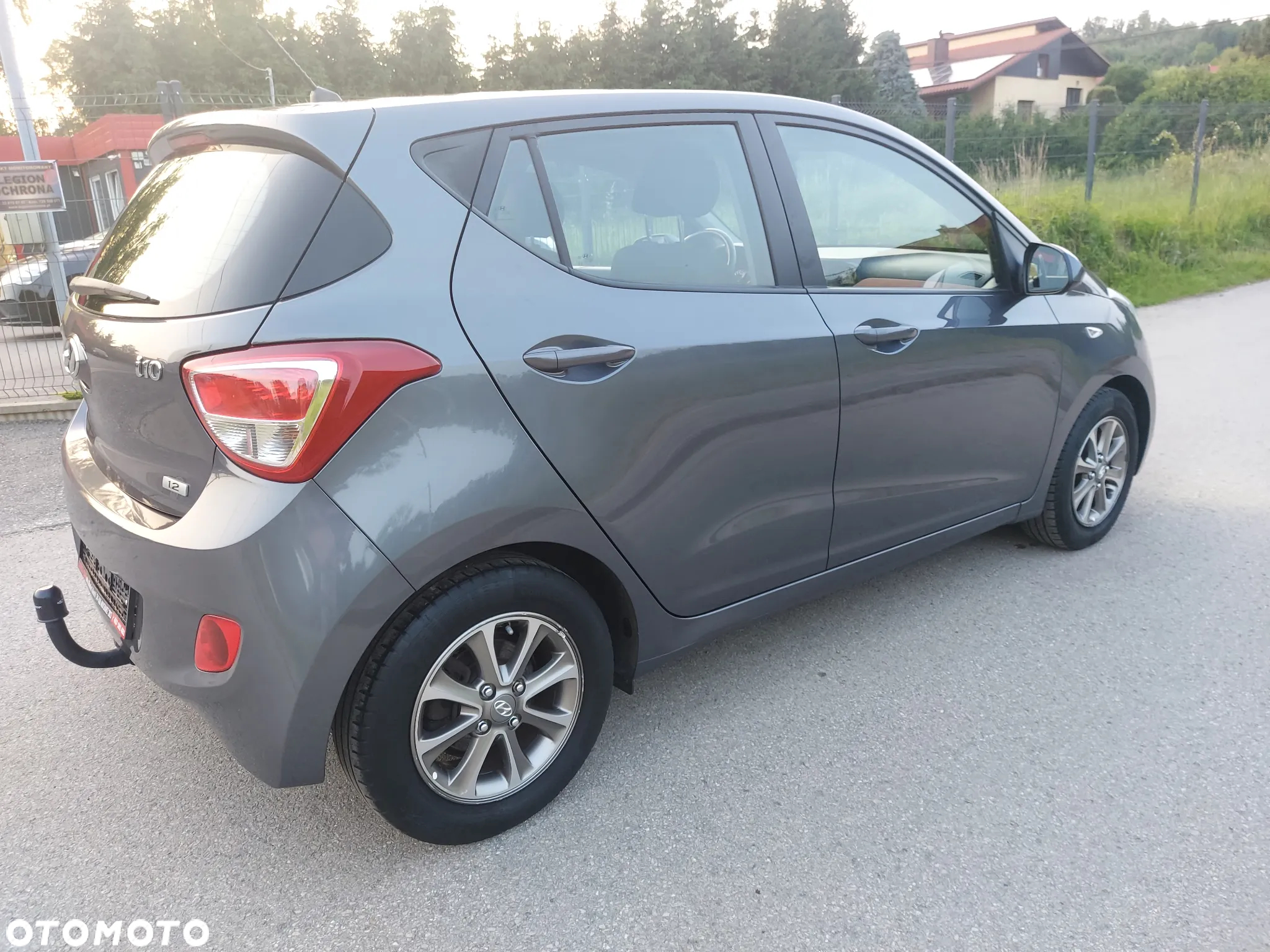 Hyundai i10 1.2 Intro Edition - 10
