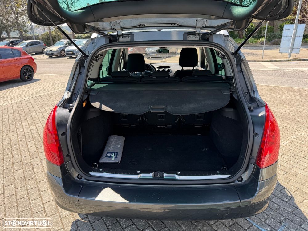 Peugeot 308 SW 1.6 HDi Executive - 30