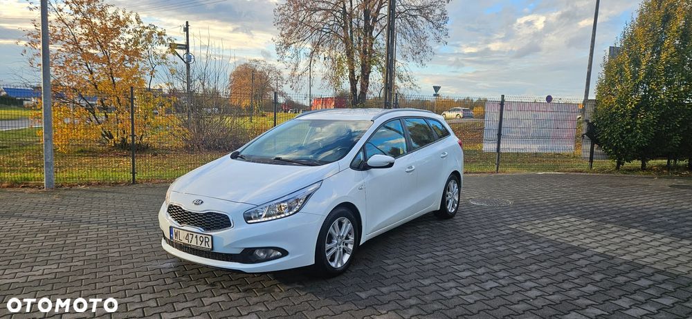 Kia Ceed - 1
