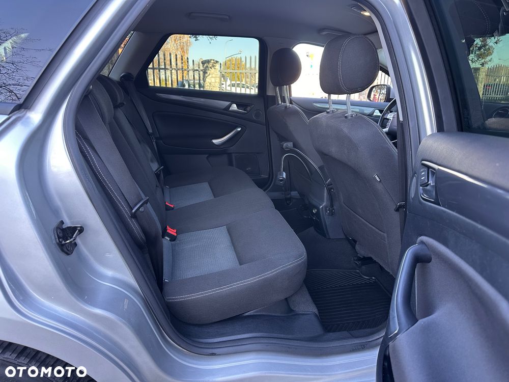 Ford Mondeo 1.6 TDCi Ambiente - 7