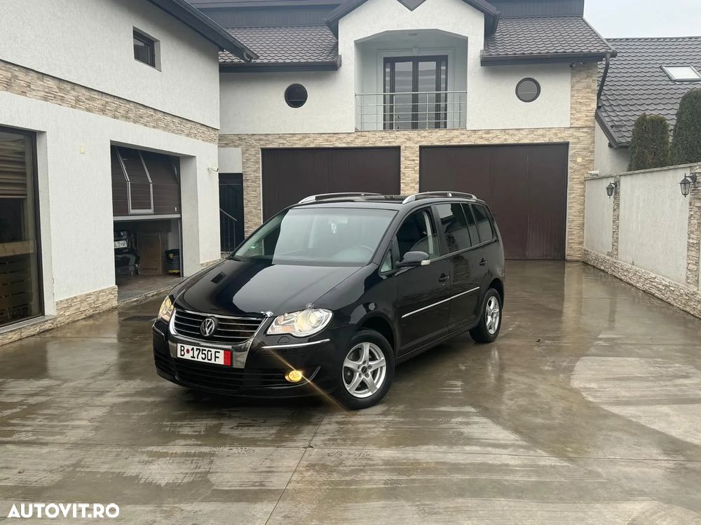 Volkswagen Touran - 3