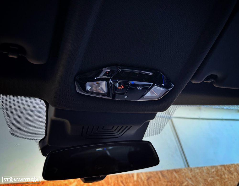 BMW 218 Active Tourer i Pack M Auto - 25