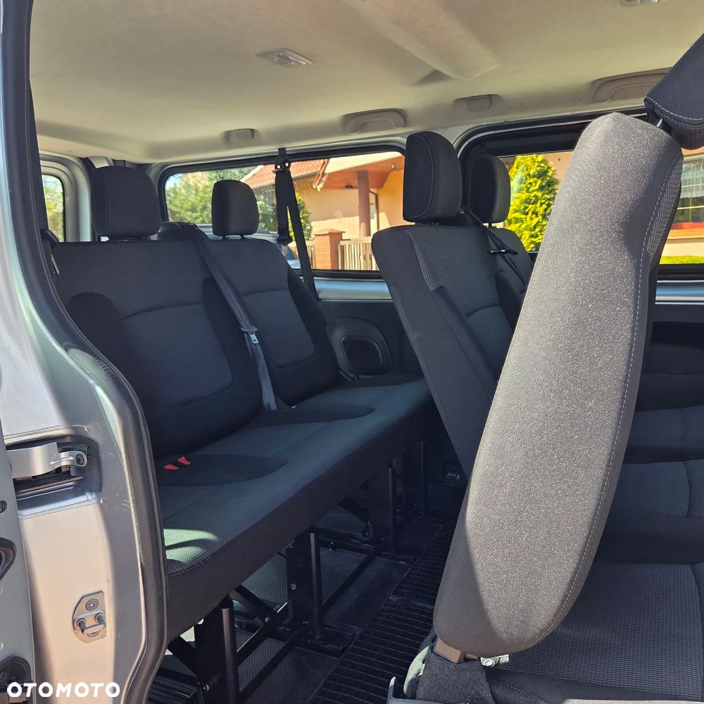 Renault Trafic 2.0 dCi - 7