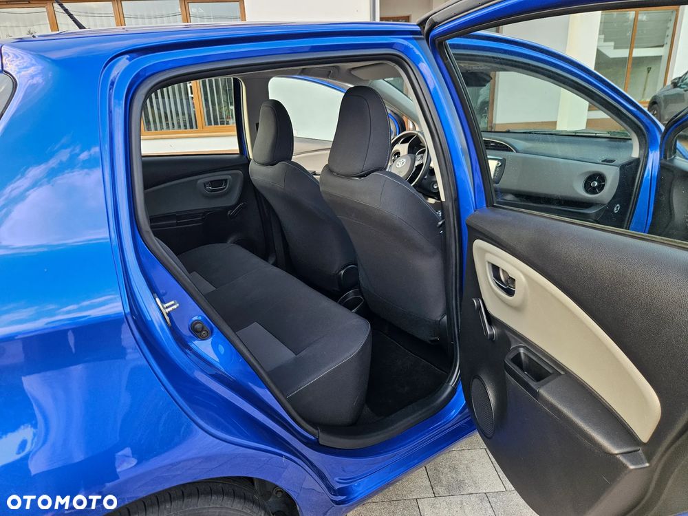 Toyota Yaris 1.5 Premium - 8