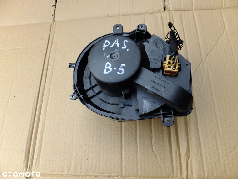 wentylator dmuchawa nawiewu vw passat b5 lift 2003r 8D1820021 - 1