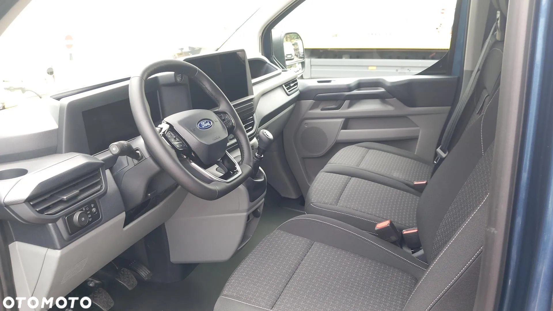 Ford Transit Custom - 10
