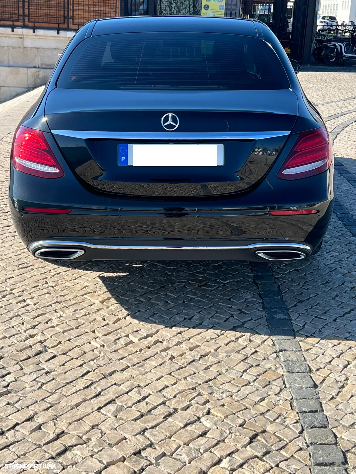 Mercedes-Benz E 220 d Avantgarde+ - 12