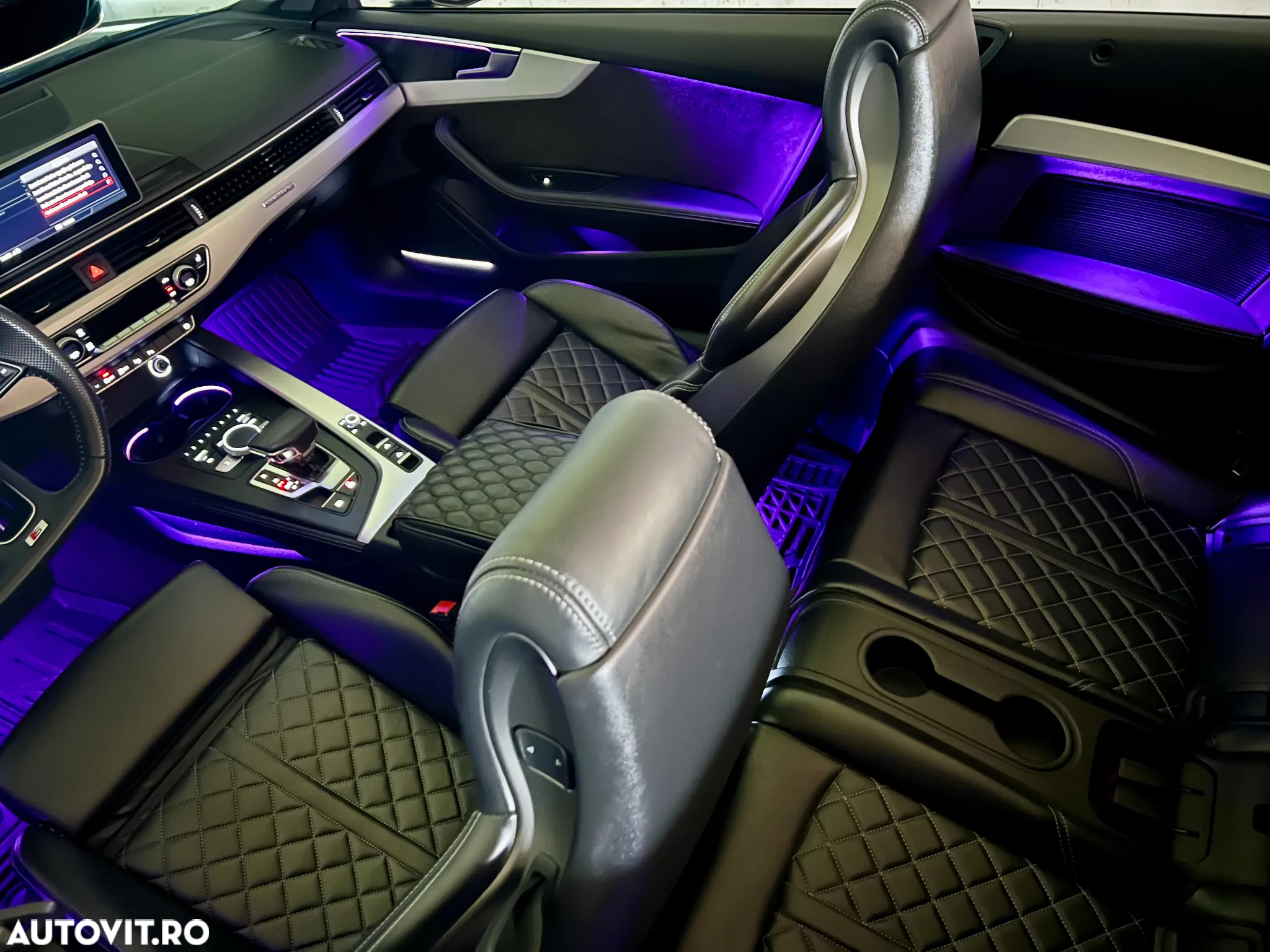 Audi A5 Cabrio 40 TDI quattro S tronic S line - 40