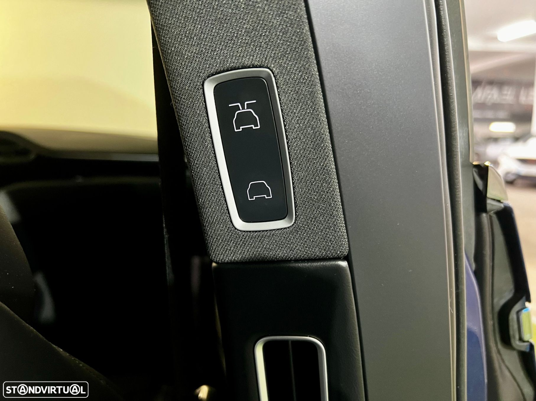 Tesla Model X 75D - 34