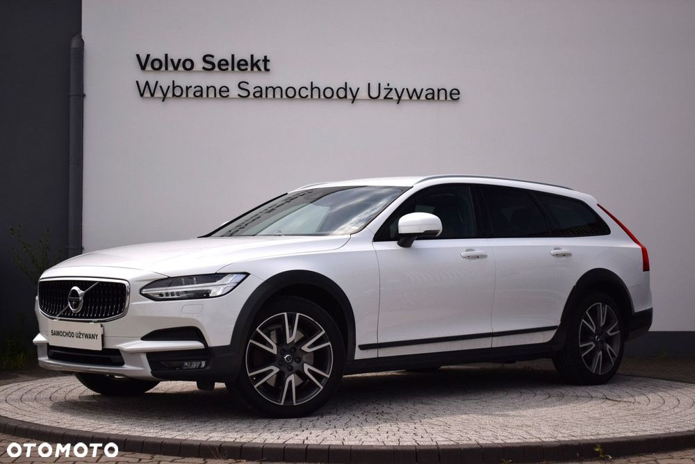Volvo V90 Cross Country