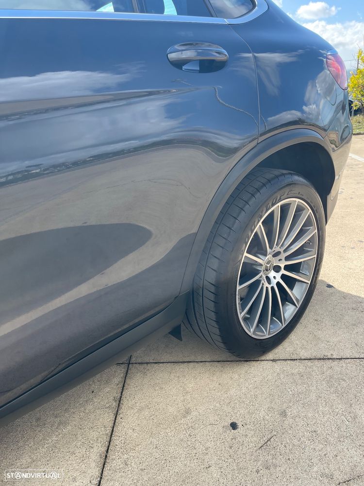 Mercedes-Benz GLC 300 de Coupé 4Matic - 21