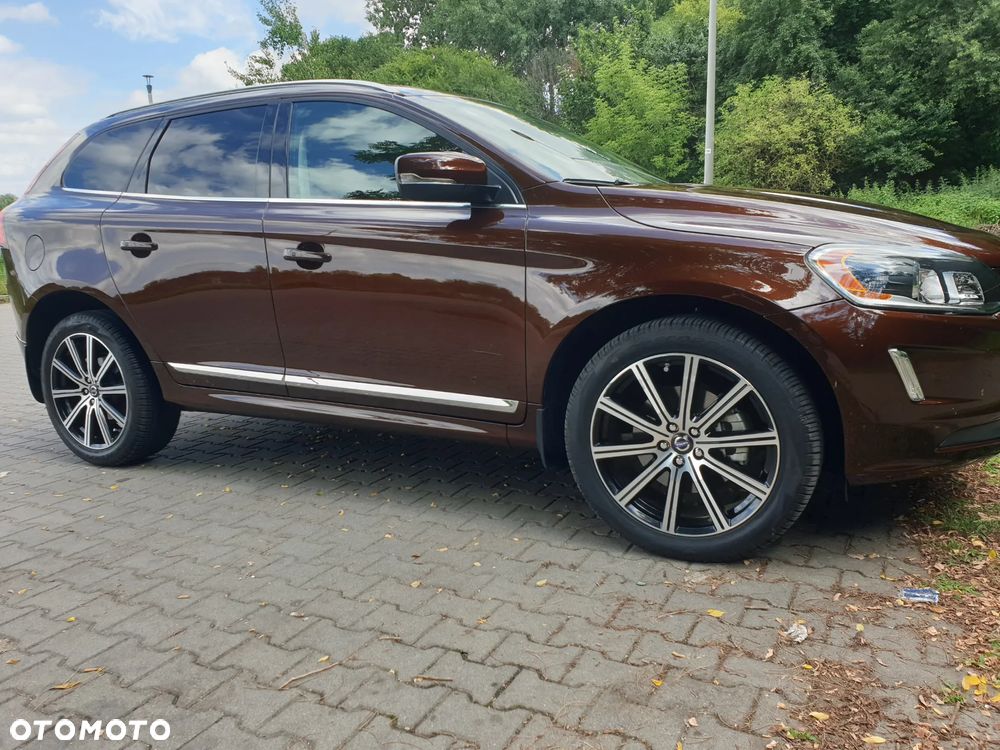 Volvo XC 60 T6 AWD Summum - 33