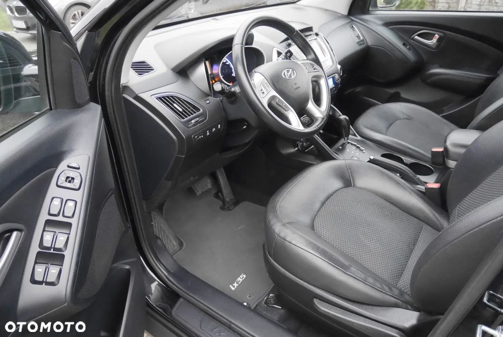 Hyundai ix35 2.0 CRDi 4WD Automatik Premium - 13
