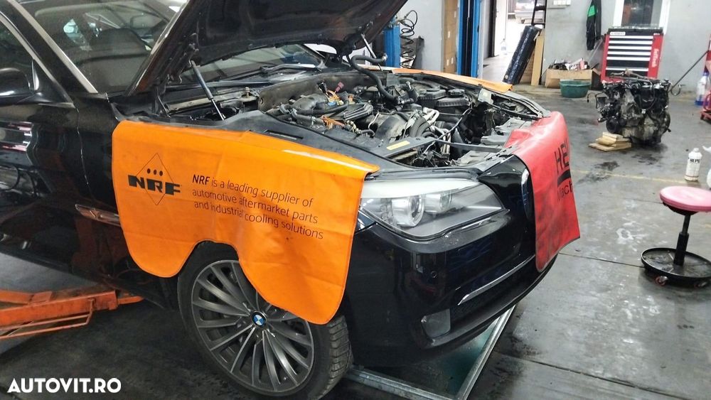 BMW Seria 7 740i Aut. - 22