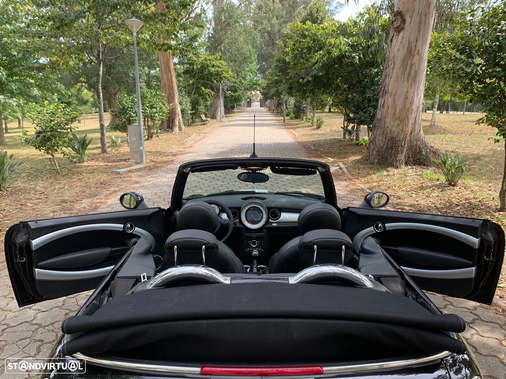 MINI Cabrio Cooper D - 14