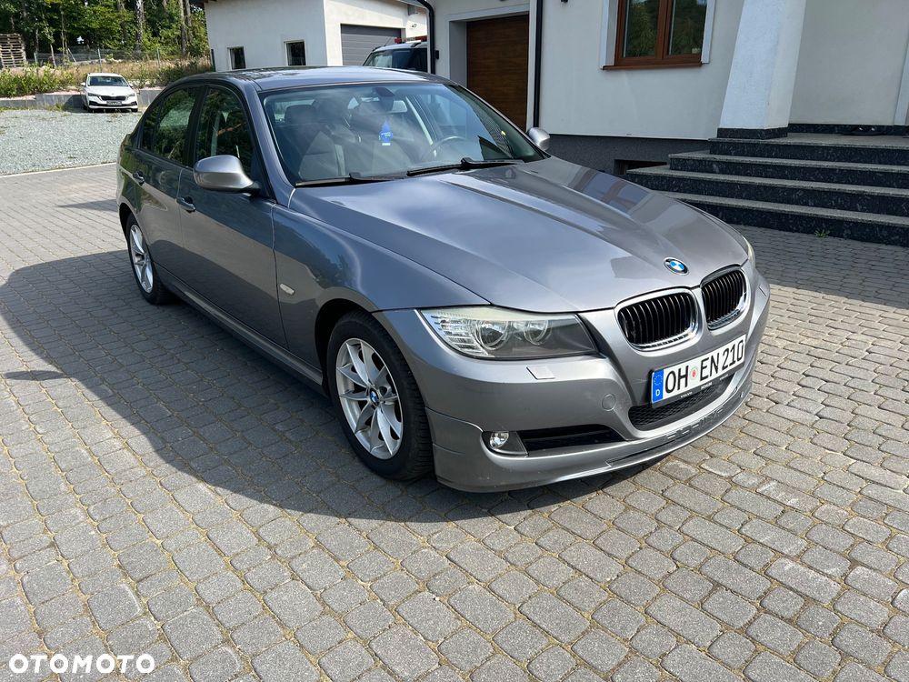 BMW Seria 3 318i Edition Lifestyle - 2